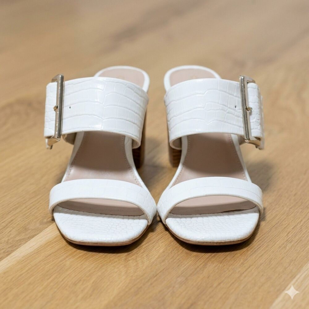 Kelly & Katie Vinniee White Croc Buckle Block Heel Sandals Women's Size 7.5